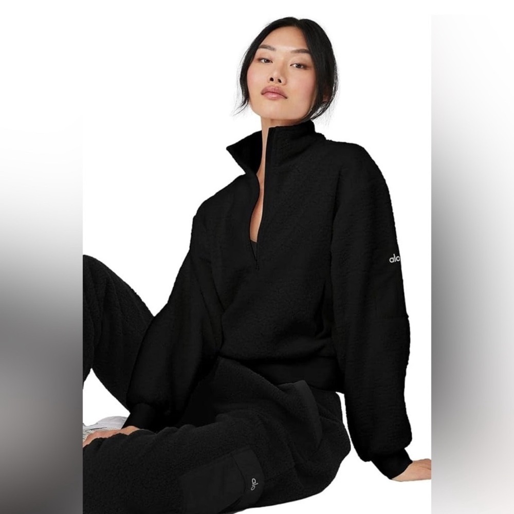 ALO YOGA Black Sherpa 1/4 zip Fleece Pullover